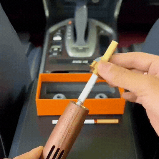 Prenosný popolník so systémom eliminácie dymu